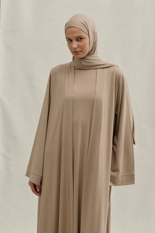 عباية اويشو رياضية