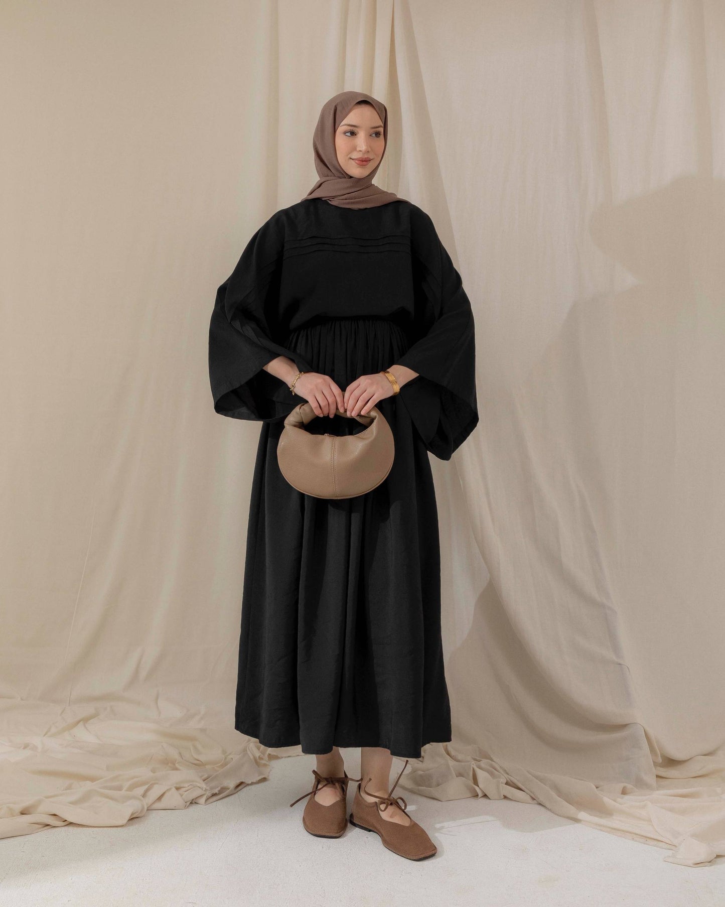 طقم تنورة