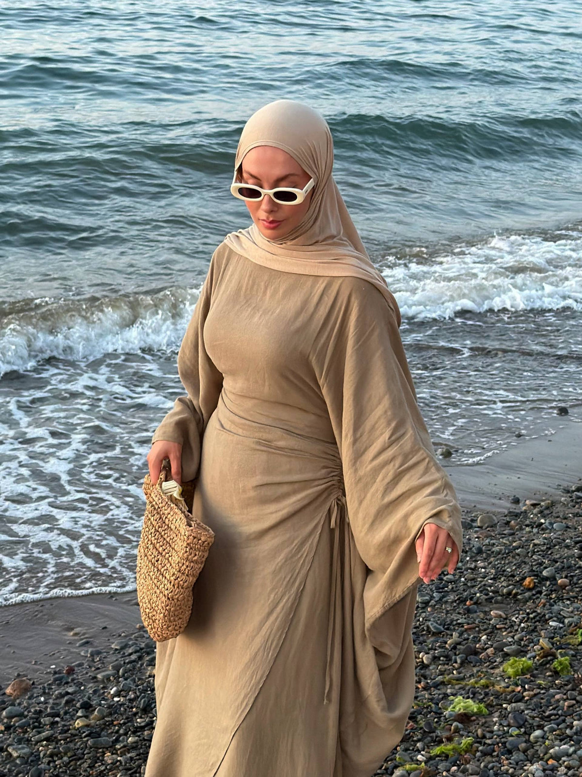 طقم لينن عباية وبنطلون