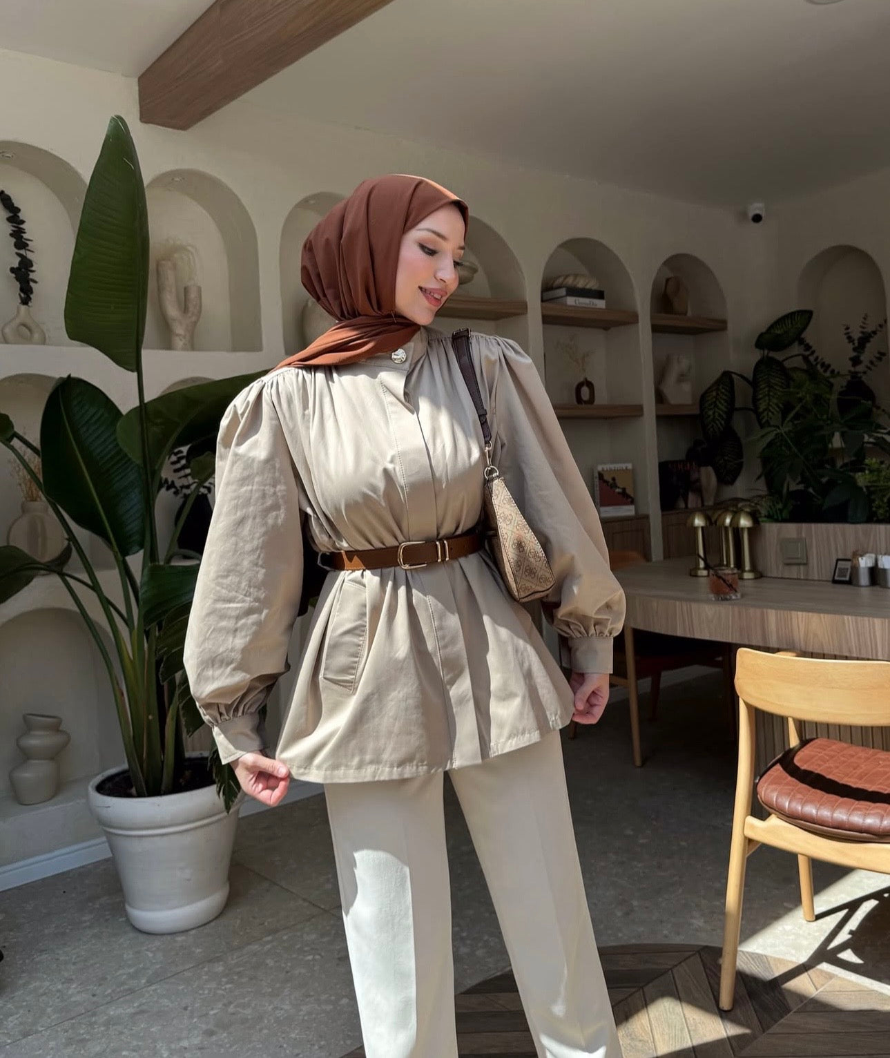 قميص ترانشكوت