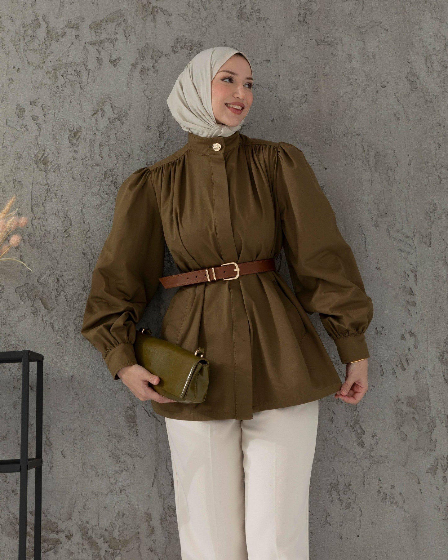 قميص ترانشكوت