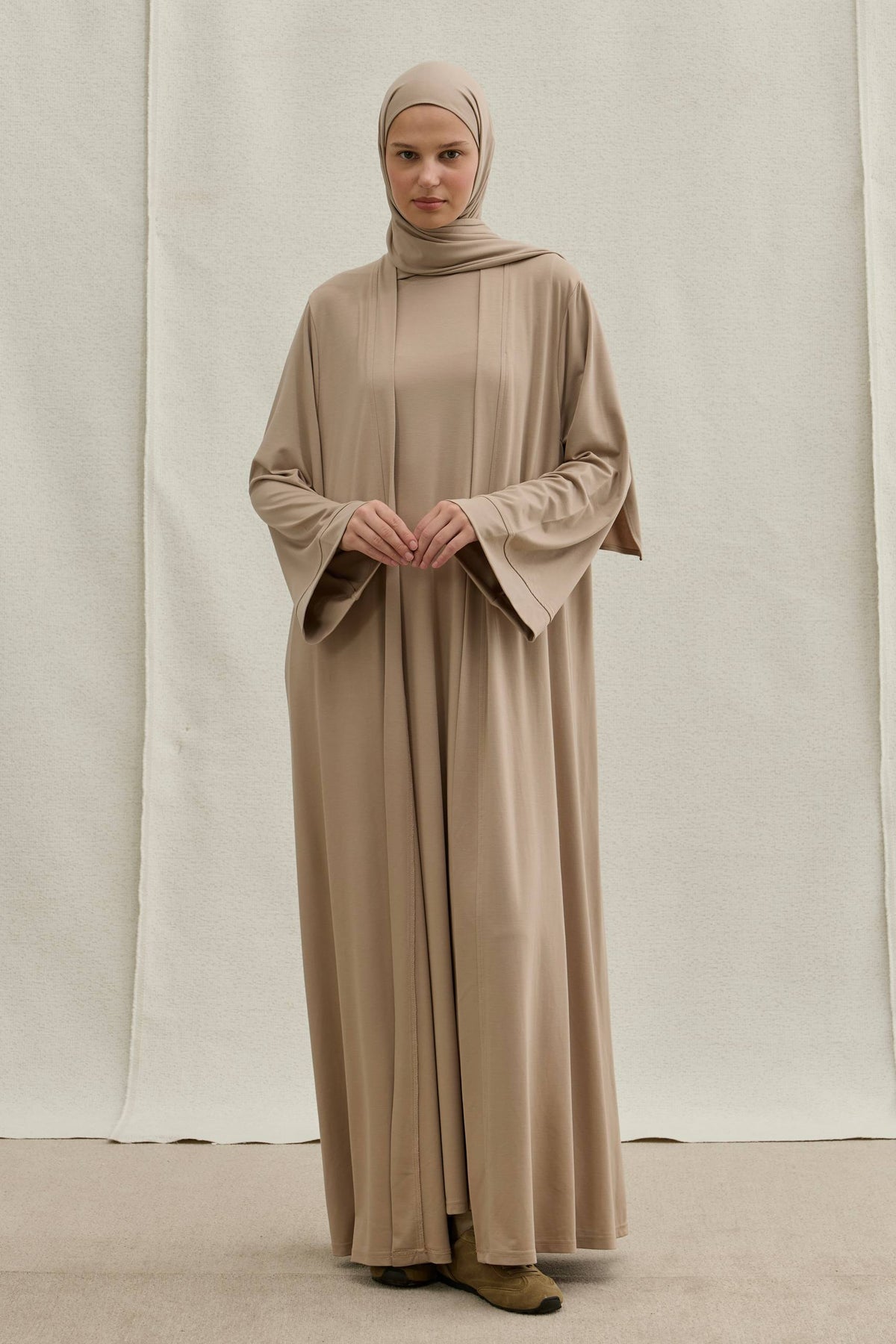 عباية اويشو رياضية
